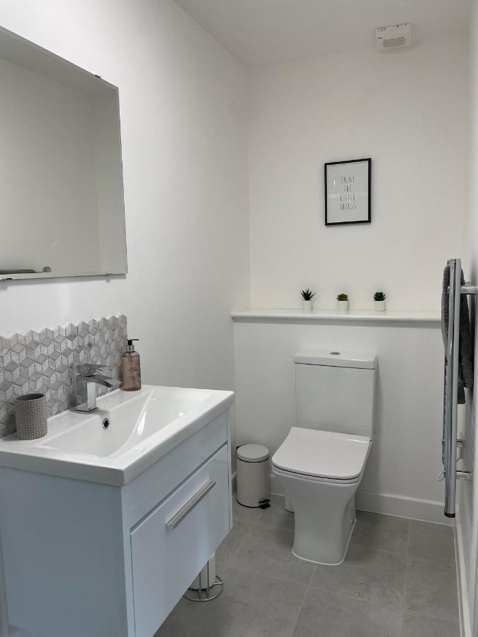 בורנמות' Central, Modern Apartment מראה חיצוני תמונה
