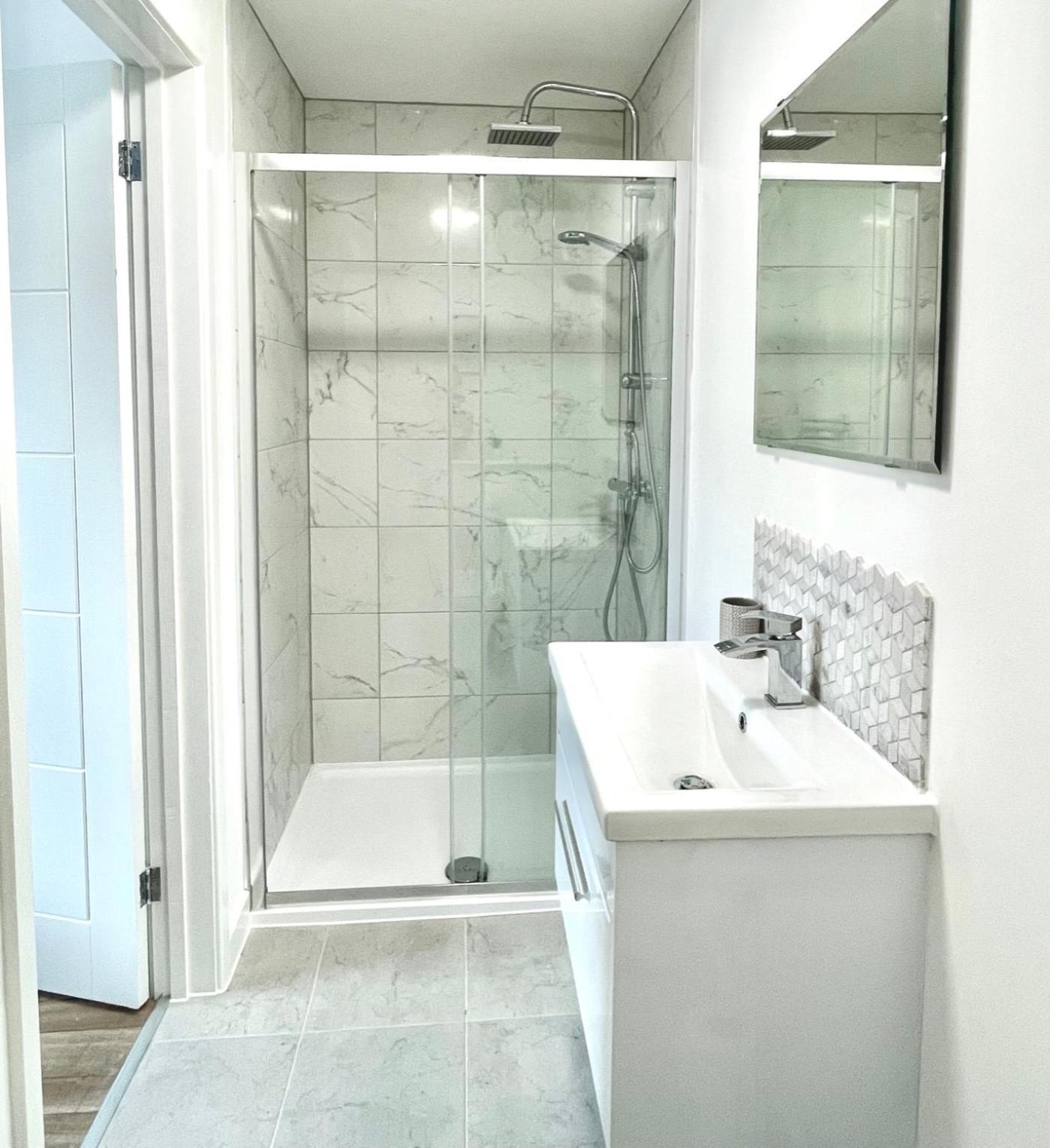 בורנמות' Central, Modern Apartment מראה חיצוני תמונה
